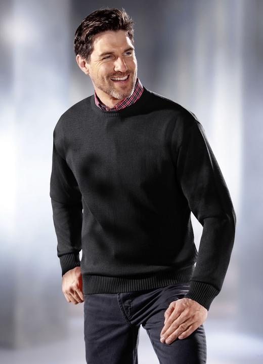 Uni - Pullover mit rundem Halsausschnitt in 4 Farben, in Größe 044 bis 062, in Farbe SCHWARZ Ansicht 1