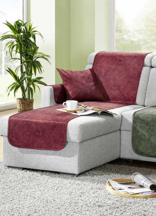 Sessel- & Sofaüberwürfe - Wohnaccessoires mit Anti-Rutsch-Beschichtung, in Größe 101 (Sesselschoner, 50x150 cm) bis 905 (2 Kissenbezüge, 40x40 cm), in Farbe BORDEAUX Ansicht 1