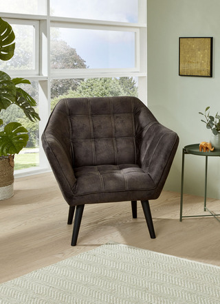 Stilvoller Sessel auf stabilem Holzgrundgestell - Polstermöbel | BADER