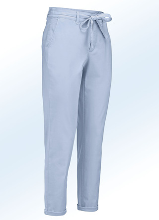 Hose in trendiger Chino-Form