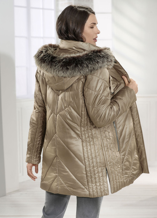 Winterjacken - Jacke mit abnehmbarer Kapuze, in Größe 040 bis 060, in Farbe GOLDBEIGE Ansicht 1