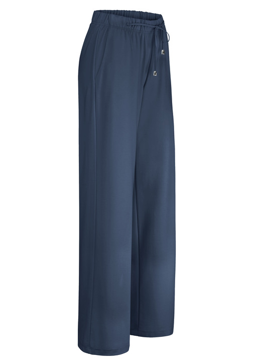 Hosen in Schlupfform - Angesagte Hose in modischer Weite, in Größe 018 bis 052, in Farbe MARINE Ansicht 1