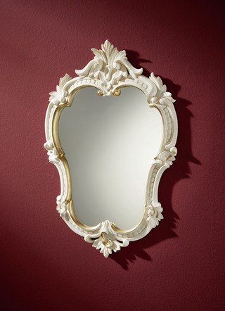 Spiegel im Barock-Stil